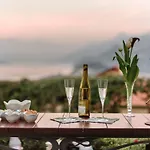 Vakantiehuis Freistehendes Haus Les Etoiles Bellaggio By Interhome *